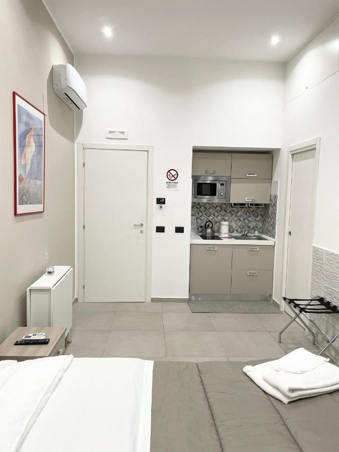Room25Mq Cercola Exterior photo