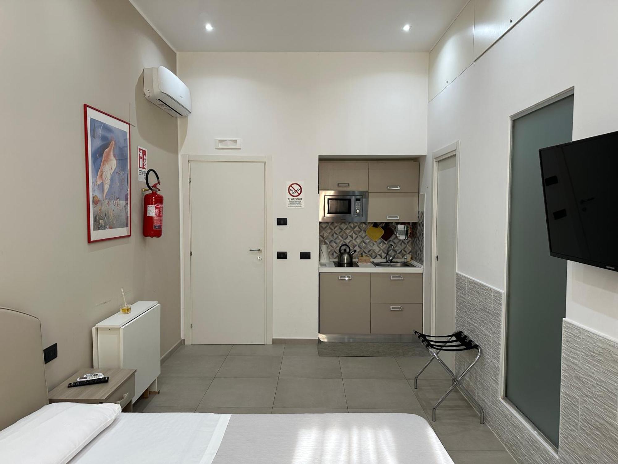 Room25Mq Cercola Exterior photo